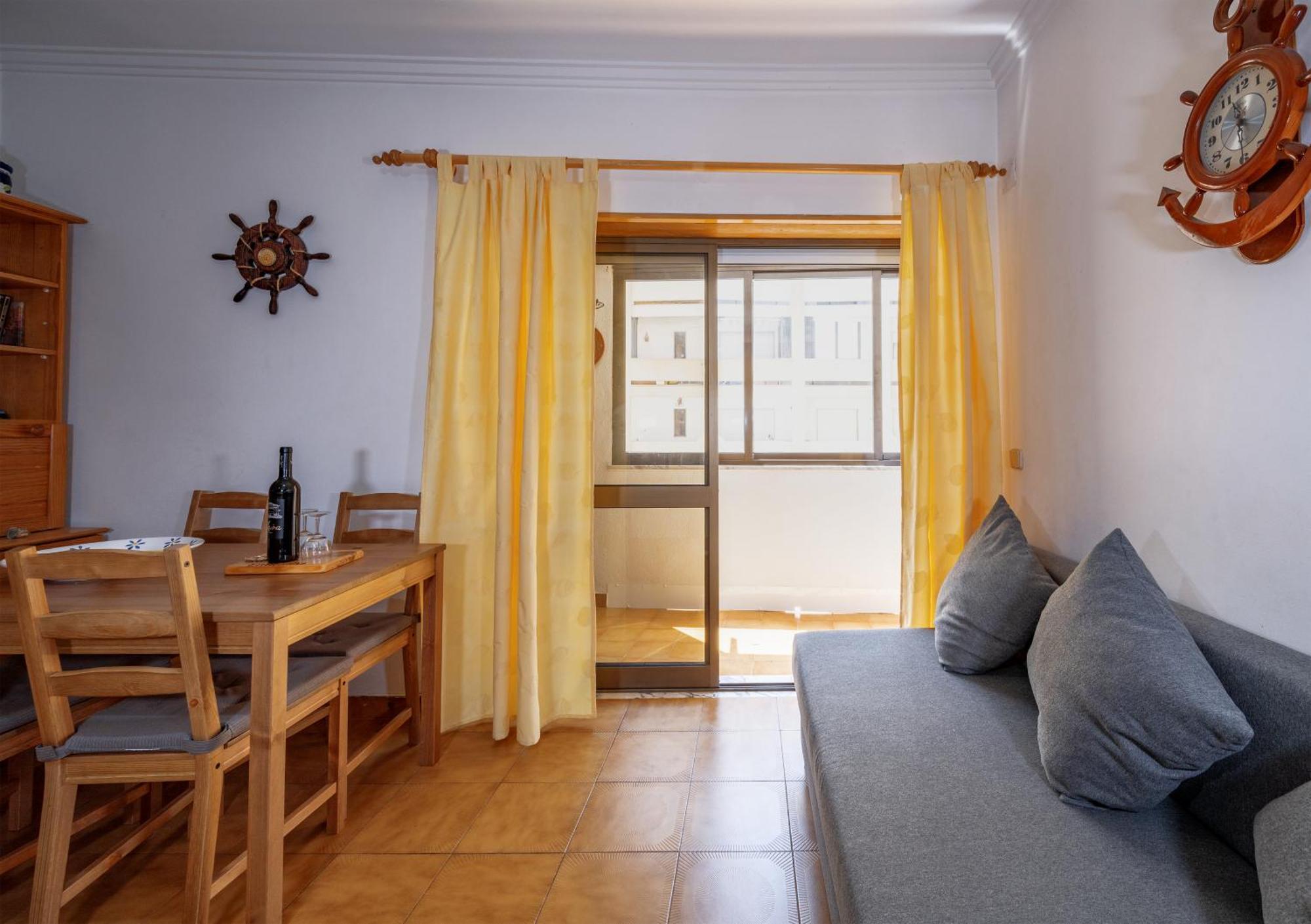 Cozy Apartment Near The Beach In Costa De Caparica Esterno foto